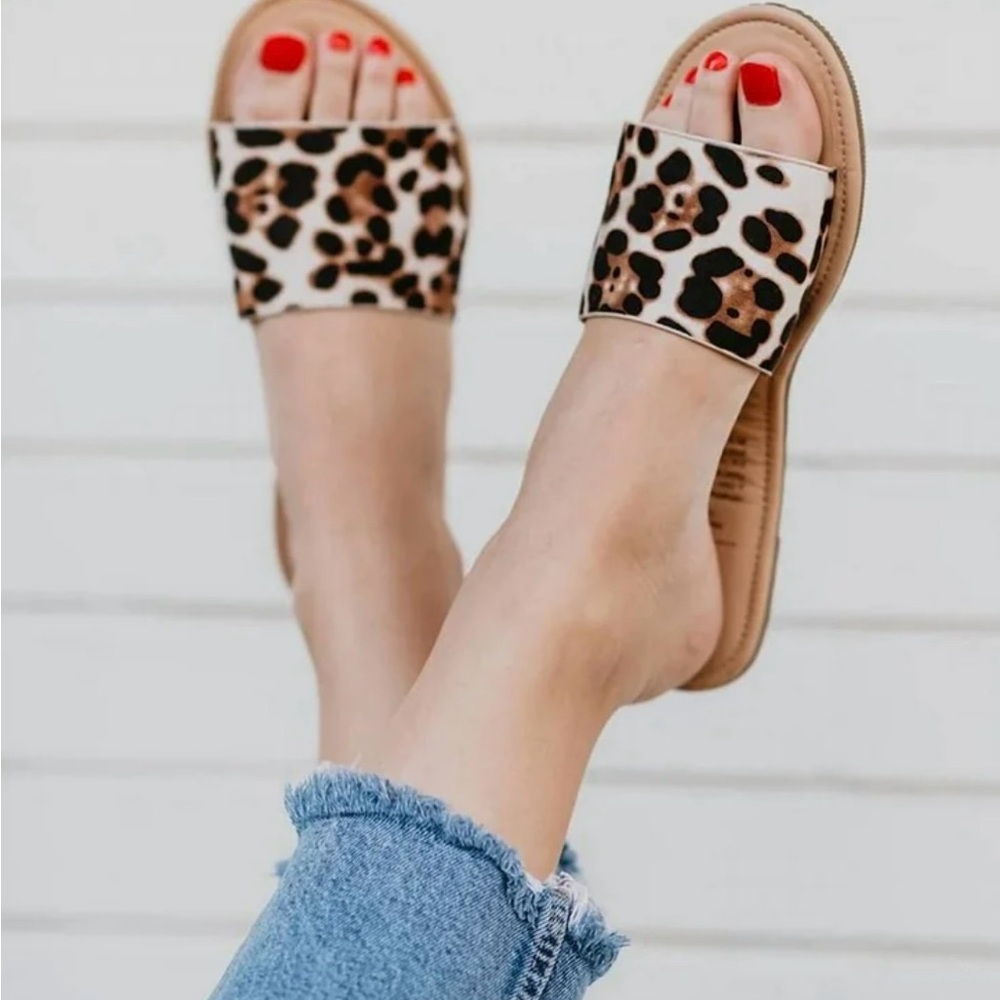 NWOT Leopard Print Women's Rollasole Slide Sandals, 7.5-8.5